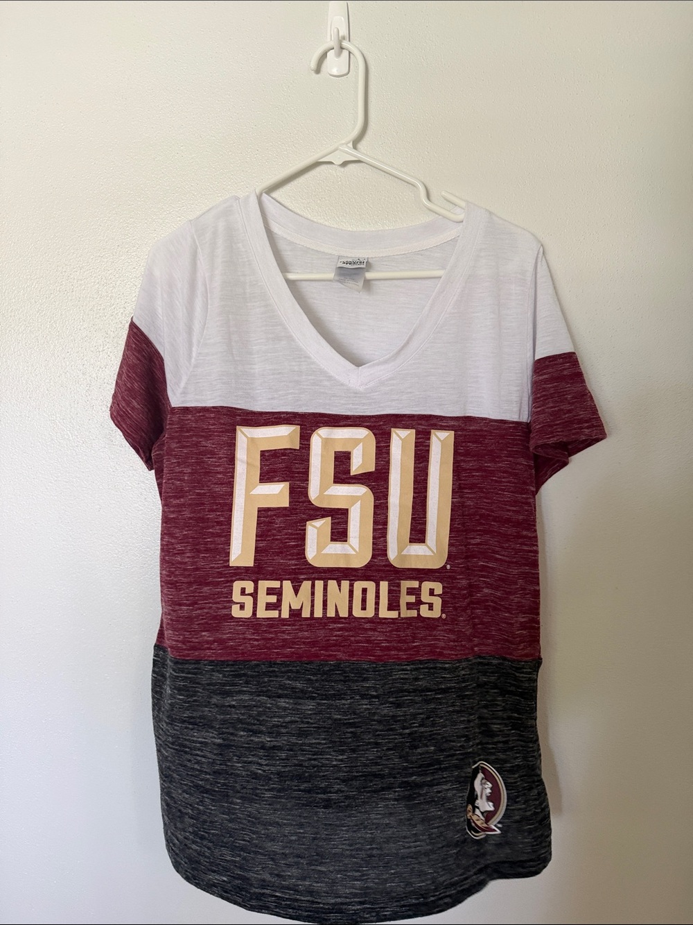Women’s FSU Seminoles Light Weight V-Neck Tee
